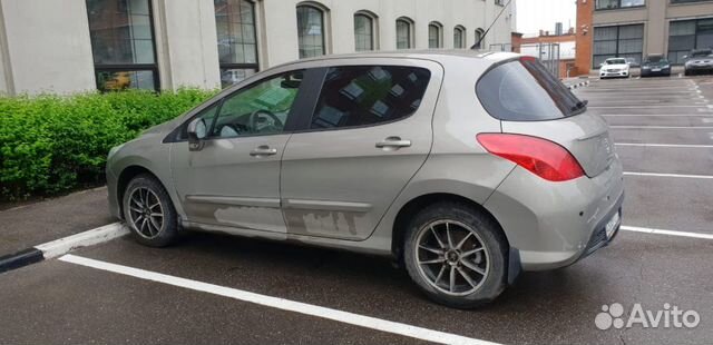 Peugeot 308 1.6 AT, 2011, 67 000 км Peugeot 308 1.6 AT, 2011, 67 000 км