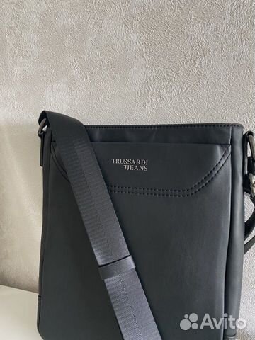 Сумка Trussardi Jeans. Мужская. Новая. Оригинал Сумка Trussardi Jeans. Мужская. Новая. Оригинал
