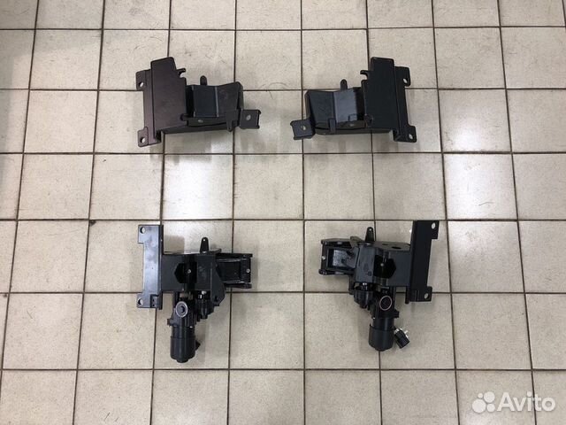 Кронштейн мотор электропорога Range Rover, Sport Кронштейн мотор электропорога Range Rover, Sport