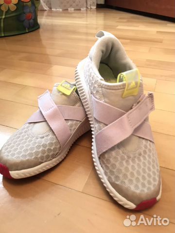 Кроссовки Adidas Кроссовки Adidas