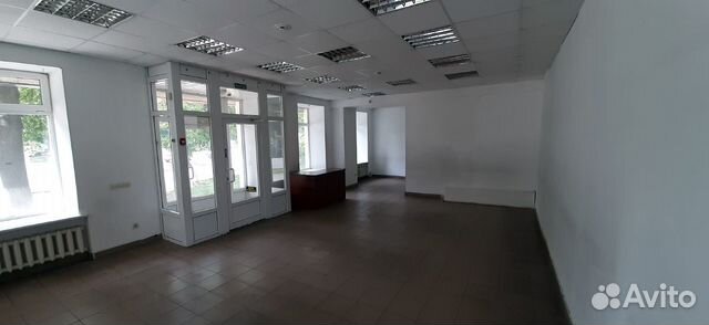 Торговое помещение, 76 м²