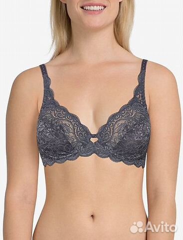 Бюстгальтер Triumph Amourette 300 W, новый Бюстгальтер Triumph Amourette 300 W, новый