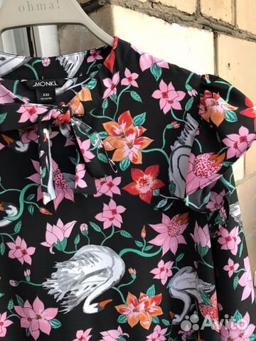 Платье Monki Платье Monki