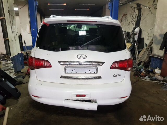 Infiniti QX56 II 5.6 ат 2012 г
