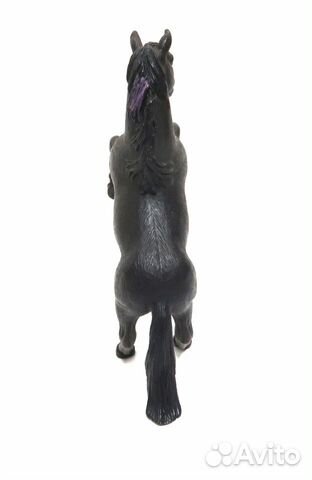 Чёрный мустанг на дыбах Schleich Чёрный мустанг на дыбах Schleich