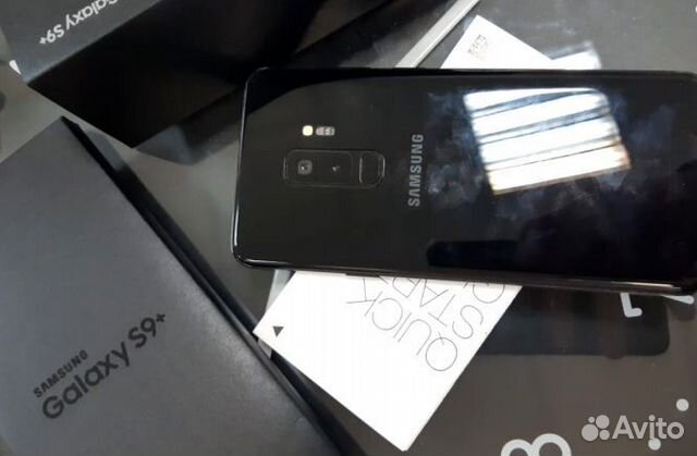 Samsung Galaxy S9+ Зарядка, наушники, коробка + Че Samsung Galaxy S9+ Зарядка, наушники, коробка + Че
