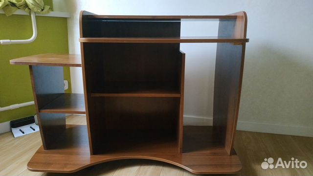 Письменный стол