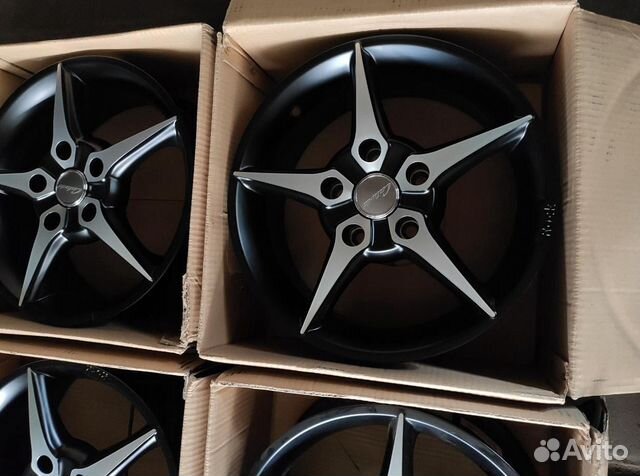 Диски новые литые R15 Y на Toyota