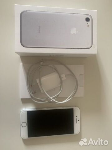 Телефон iPhone 7 32Gb Телефон iPhone 7 32Gb