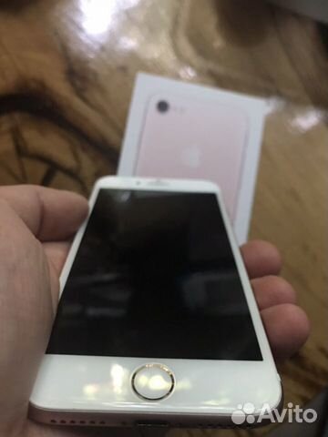 Телефон iPhone 7 32GB розовый Телефон iPhone 7 32GB розовый