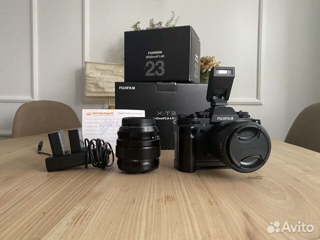 Fujifilm xt-3 xf 18-55 xf 23 1.4