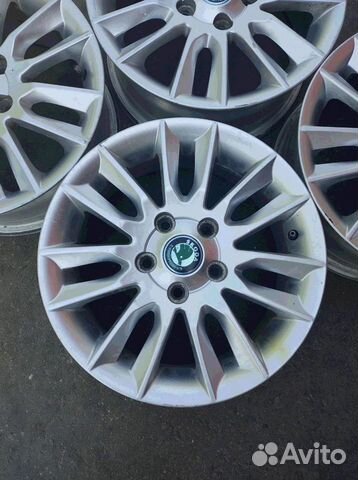 Диски бу литые R15 B на Skoda