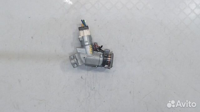 Замок зажигания Subaru Legacy Outback (B14) 2009 Замок зажигания Subaru Legacy Outback (B14) 2009