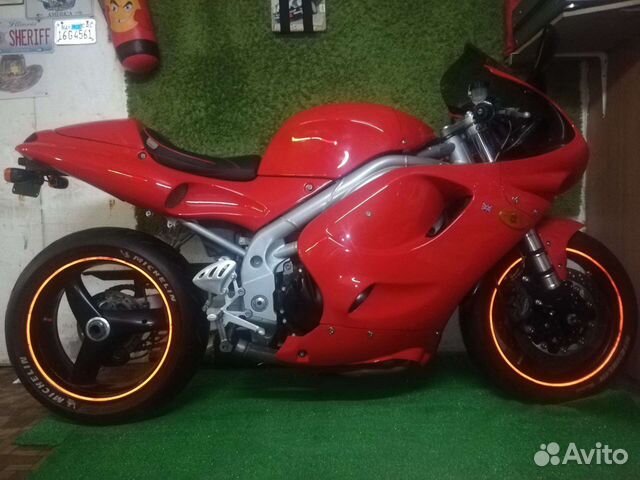 Triumph Daytona 955i