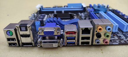 Материнская плата Asus P8Z68-M PRO ; 1155