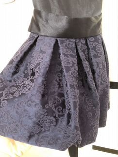 Нарядное платье на девочку