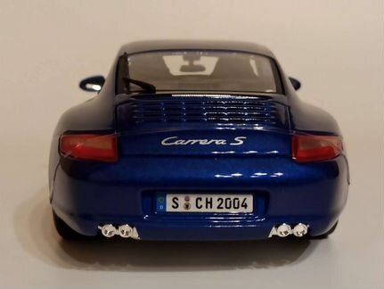 Porsche 911 Carrera S (997) Maisto 1:18