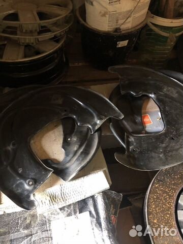 Пыльники тормозного диска Audi Q8