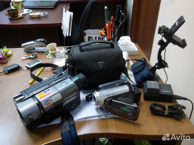 Видеокамера sony CCD-TR730E