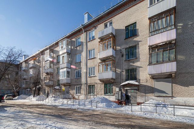 1-к. квартира, 40 м², 4/4 эт.