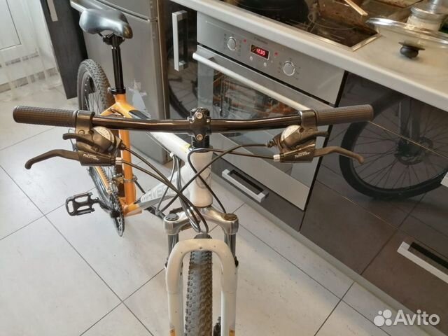 Велосипед на 26колёсах с лёгкой алюминиевой рамой
