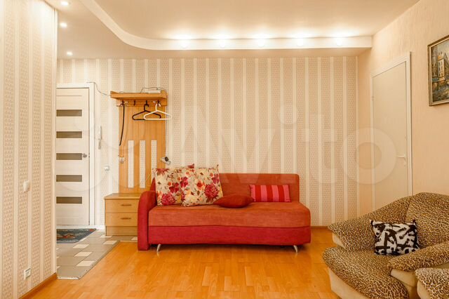 1-к. квартира, 54 м², 3/9 эт.