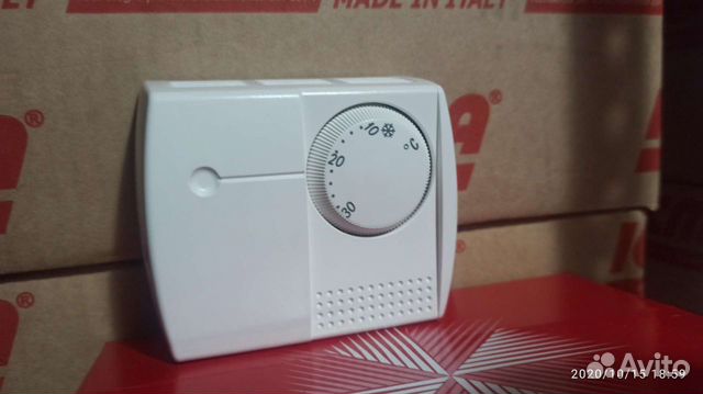Механический комнатный термостат IVR