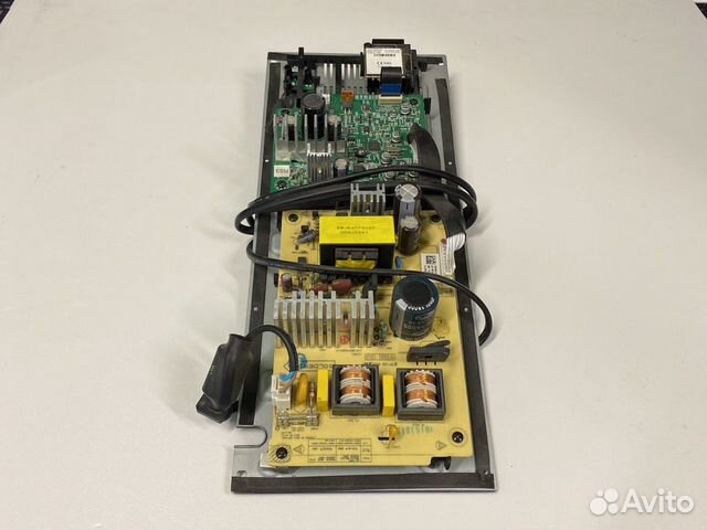 Усилок сабвуфера LG S33A1-D