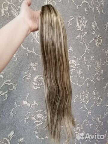 Волосы на заколках