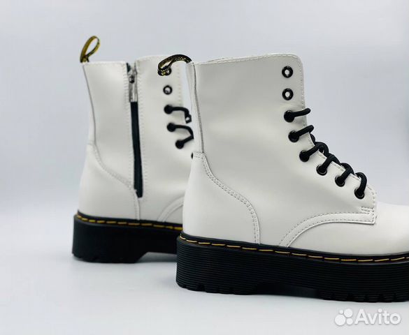 Dr. Martens белые