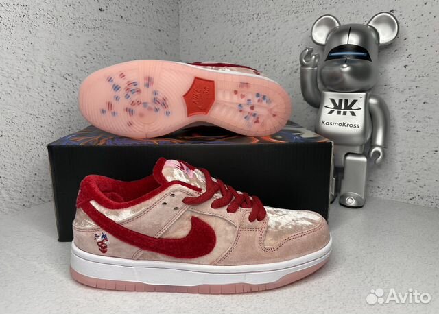 Nike Dunk x StrangeLove