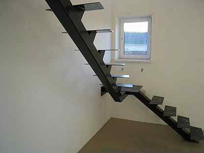 Изготовление лестницы с забежными ступенями