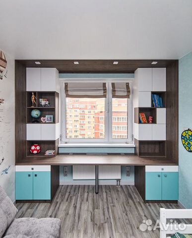 Детская рабочая зона у окна в рассрочку