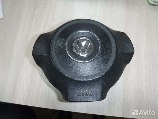 Подушка безопасности водителя Volkswagen Jetta 6