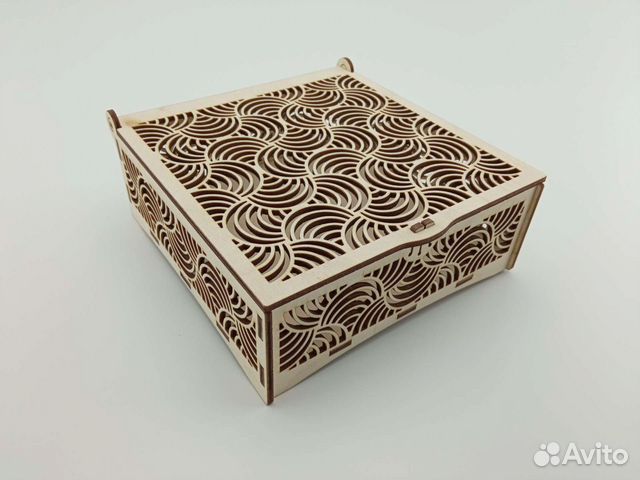 Лазерная резка оргстекла, фанеры