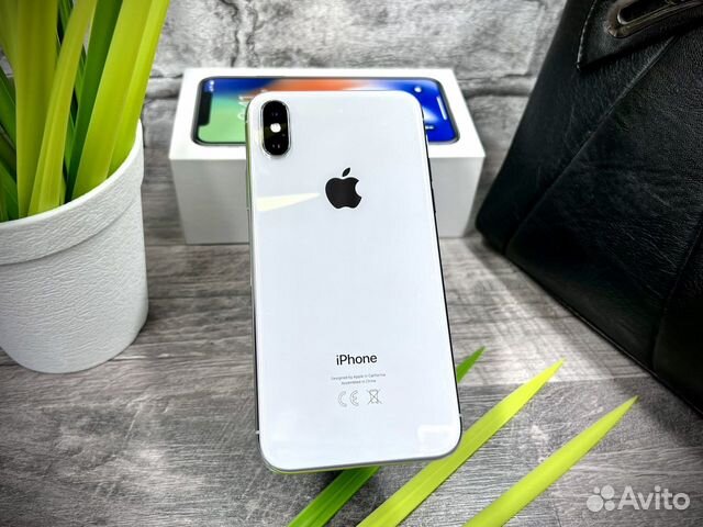 iPhone X 256Gb Белый