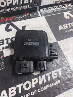 Блок управления вентилятором Nissan Fuga Y50