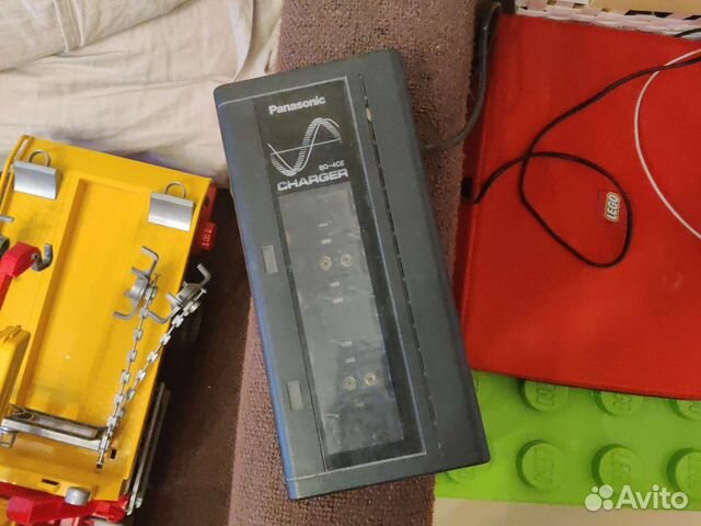 Зарядное устройство для 4-х акб aa, aaa и пр