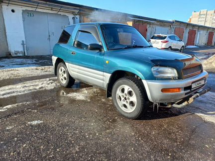 Toyota RAV4 2.0 AT, 1994, 290 000 км