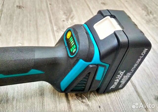 Болгарка Makita аккумуляторная DGA 404