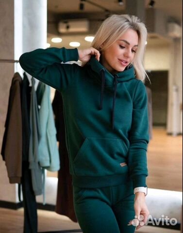 Спортивный костюм женский 48 новый