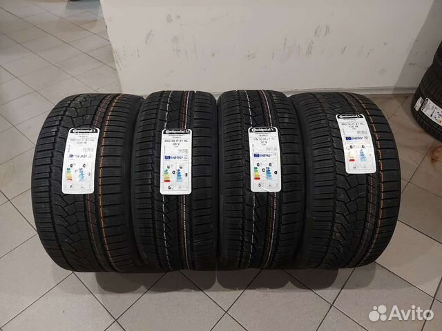 Continental ContiWinterContact TS 860S 285/30 R21 и 255/35 R21