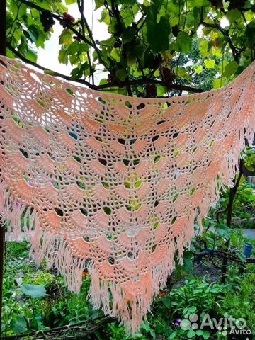 Шаль вязаная