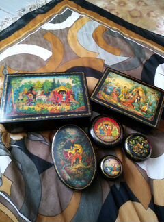 Антикварные шкатулки холуй и мстера