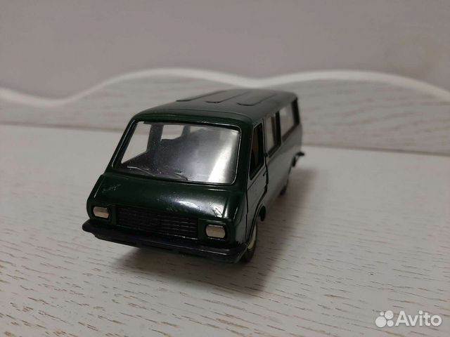 Раф А18 бутылка белое дно