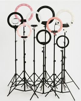 Кольцевая лампа со штативом