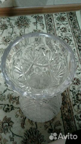 Хрустальная ваза