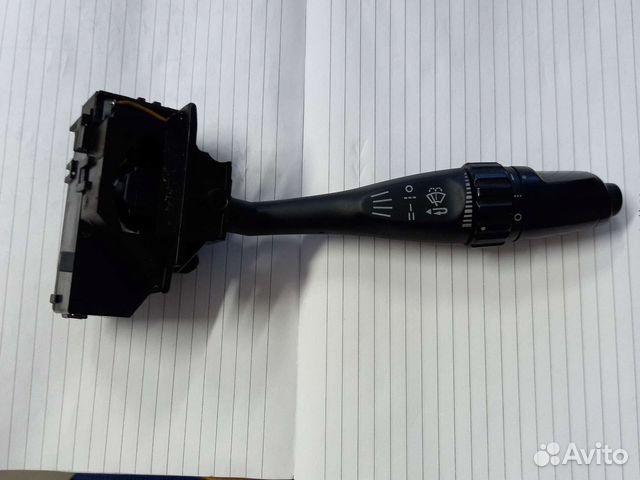 Переключатель стеклоочистителей Mitsubishi Pajero