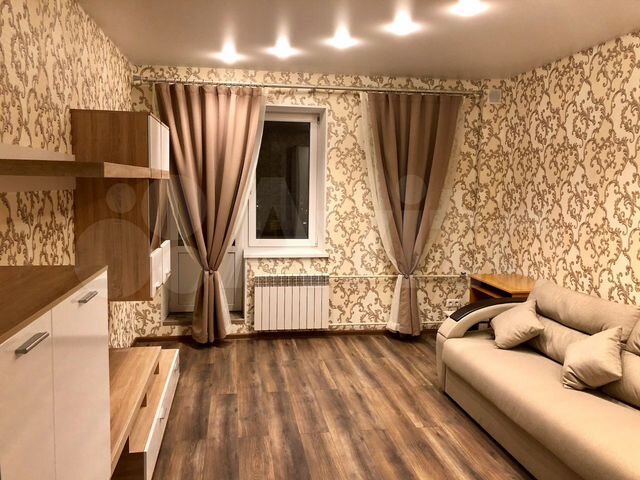 1-к. квартира, 42 м², 7/16 эт.