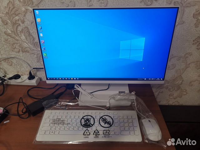 Моноблок Lenovo c 5700U, на гарантии
